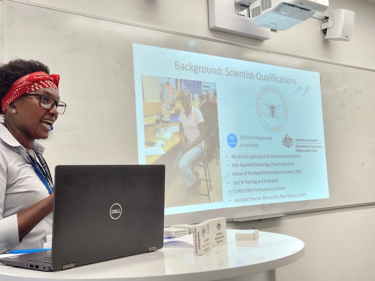 barretmj's tweet photo. Dr Carol Quashie-Williams provides a fantastic example of successful @CSIRO #STEMProfessionalsinSchools partnerships in action #CONASTA69 https://t.co/v7jOQxawpn