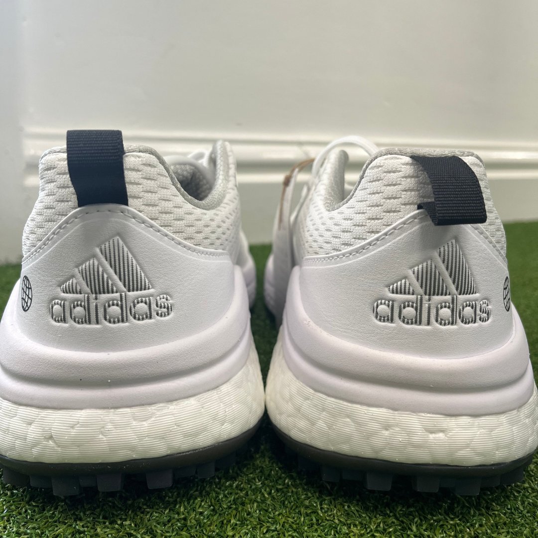 Meandmygolf's tweet image. It&apos;s time for a spontaneous #GIVEAWAY! 🎉 

For a chance to #win a pair of Size 10 @adidasGolf  SOLARMOTION spikeless shoes, simply...

🔘 Follow us
🔘 RT this post
🔘 Tag a mate who would be jealous of you winning

Entries close 2/10/22 @ 11:59pm GMT.

Good luck 🤞