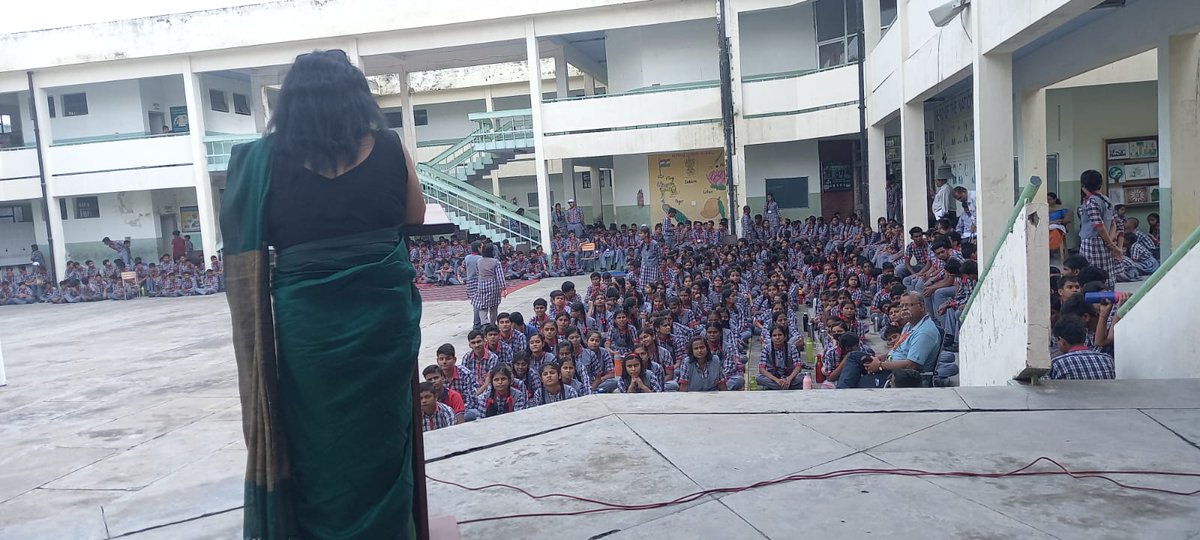 JijiwishaS's tweet photo. One more session for school students on behalf of WCSO @wpl1090 for general behavior, #gendersensitization, #womensafety, #selfdefense & #cybersecurity
Today's session in #KendriyaVidyalayaUnnao for 800+ students
#jijiwishasociety
#womenpowerline
#humforher
#farqpadtahai https://t.co/XMX2W8s6qZ