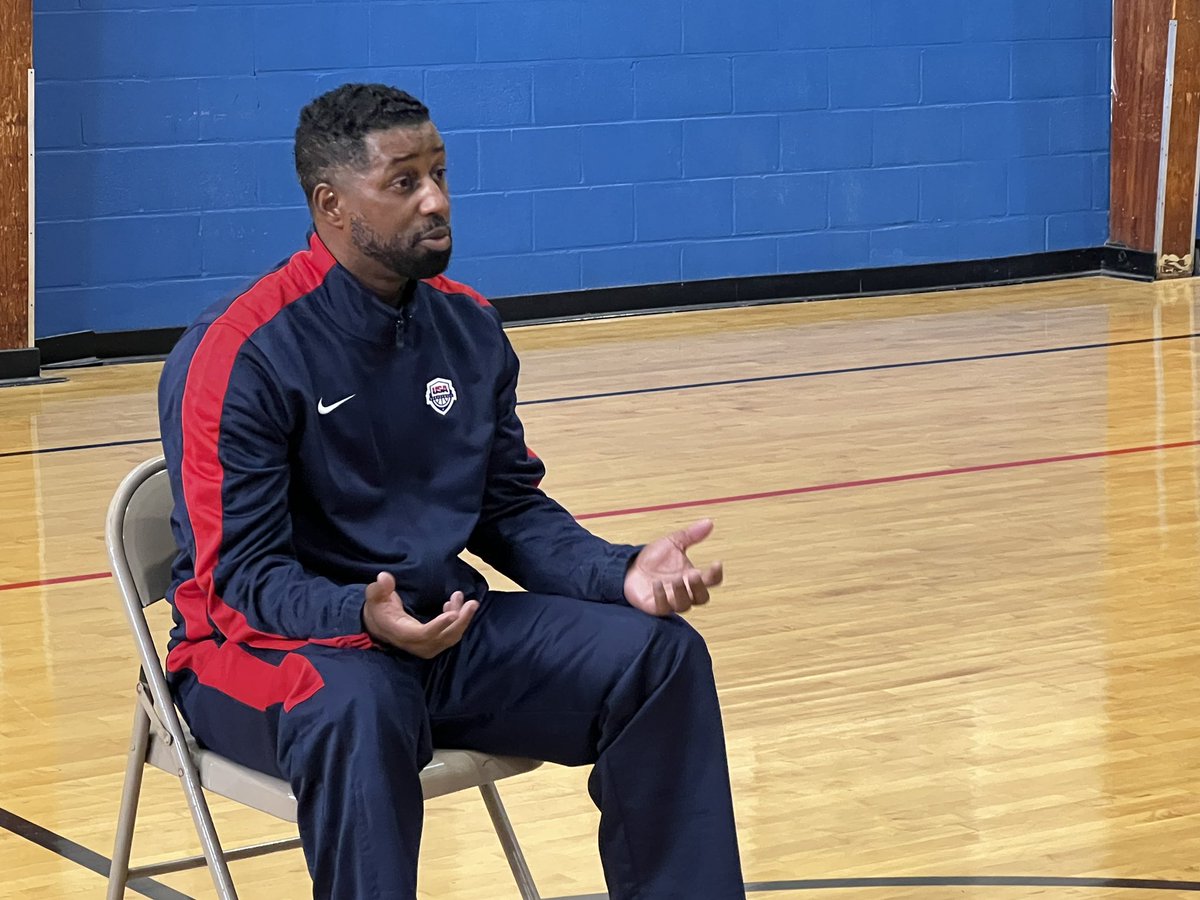 MrPuttheworkin's tweet photo. Thank you Coach Munch @PSACardinals for coming last night to talk to us. We Listened. We Learned. We Got Better! #ourpsa #ownyourdestiny #family #beproductive #makeyourlist https://t.co/7oI6Nr8ld2