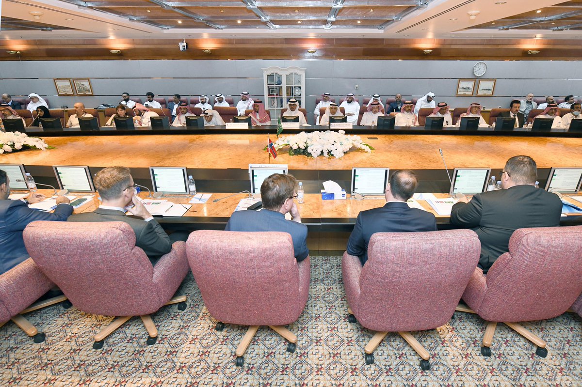 AsharqiaChamber's tweet photo. وشهدت الغرفة زيارة وفد نرويجي  متخصص في القطاع البحري ضم العديد من الشركات المتخصصه في صناعات وخدمات المجال البحري. https://t.co/DuiYottFoZ
