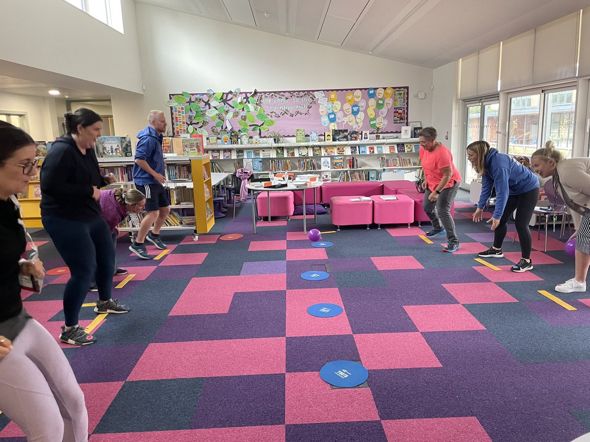 Chris Hull tweet media