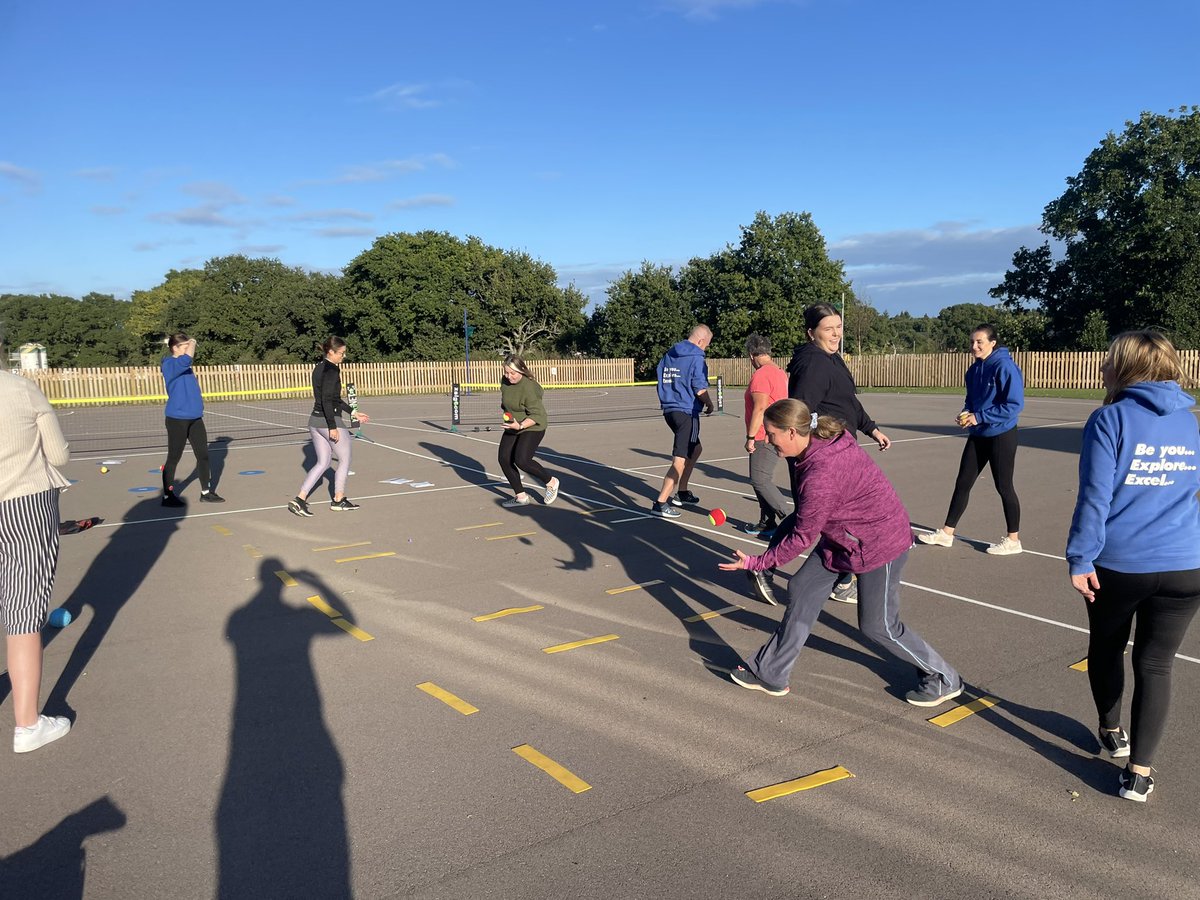 Chris Hull tweet media