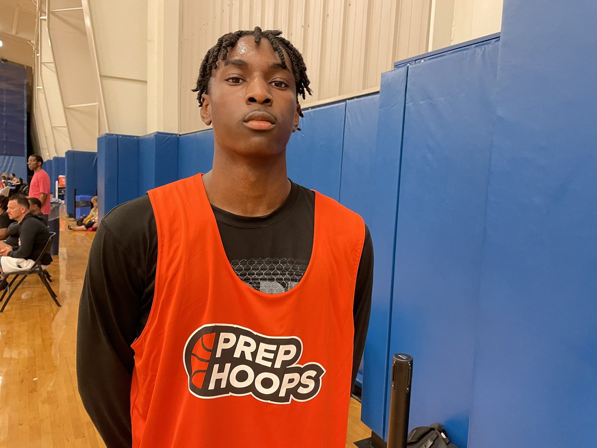 PrepHoopsSC's tweet photo. UNSIGNED SENIORS!! #RecruitThePalmettoState Ali Khan - High Point Academy, Grayson Kirk - Lancaster, Terry Leonard Jr. - Dorman and Makhi Rivers - Oceanside Collegiate @ali_khannn1 #SwannysRoundballReview #ForgetTheTransferPortal #SwannysRoundballReview https://t.co/W9Vj8h9g53