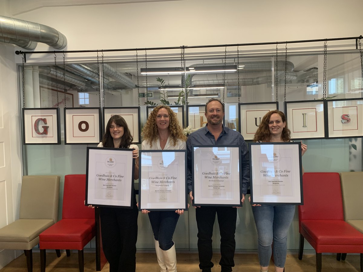 We are over the moon to share some fantastic results from the 2022 Decanter Retailer Awards:

🏆Best Specialist Retailer Burgundy
🏆Best Specialist Retailer Bordeaux
🏆Best En Primeur Campaign
🎖️Best En Primeur Campaign (Runner Up)

Thank you <a href="/Decanter/">Decanter</a>! 

decanter.com/wine-news/deca…