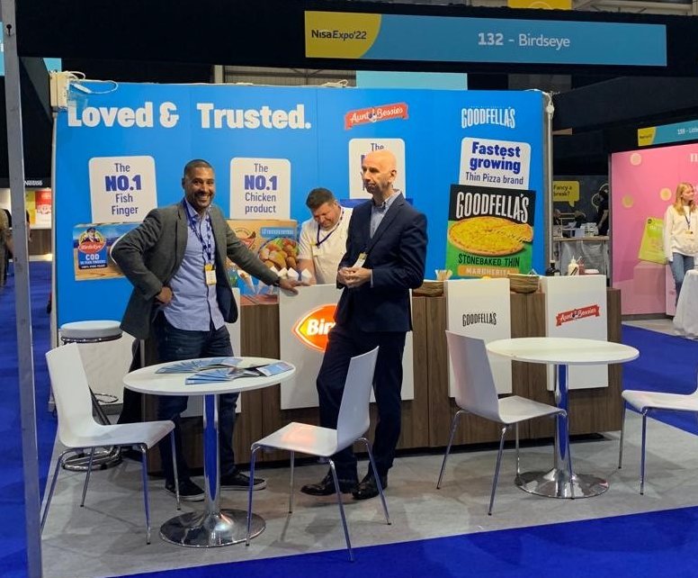 Birds Eye Convenience Team are ready for you 😃 Come and visit us at stand 132 at the 
<a href="/NisaRetail/">Nisa Retail</a> Nisa Expo📍today! #nisaexpo #BirdsEyeTrade 

Follow the great smell of <a href="/BirdsEyeUK/">BirdsEyeUK</a> Fish Finger Tacos &amp; <a href="/TweetGoodfellas/">Goodfella's Pizza</a> Pizza to find us 🍕