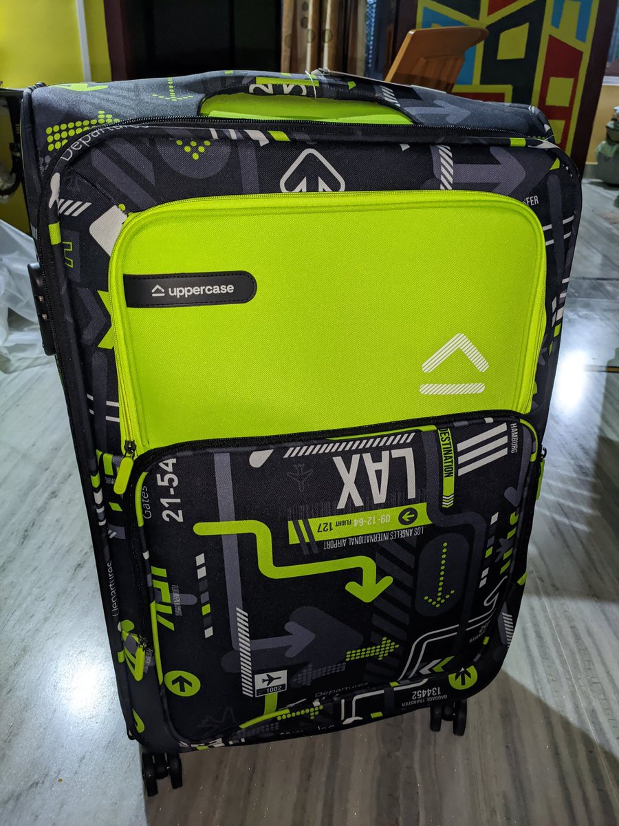 vlogkajadugar's tweet photo. @myuppercase I ordered a uppercase trolley.I was very happy when I ordered because of the look and build quality of this bag but after delivery I am very sad. because the trolley bag handle is bend.During Delivery It can't https://t.co/KGiAWl2ULl can it survive during my Travel✈️ https://t.co/DourVlxRV2
