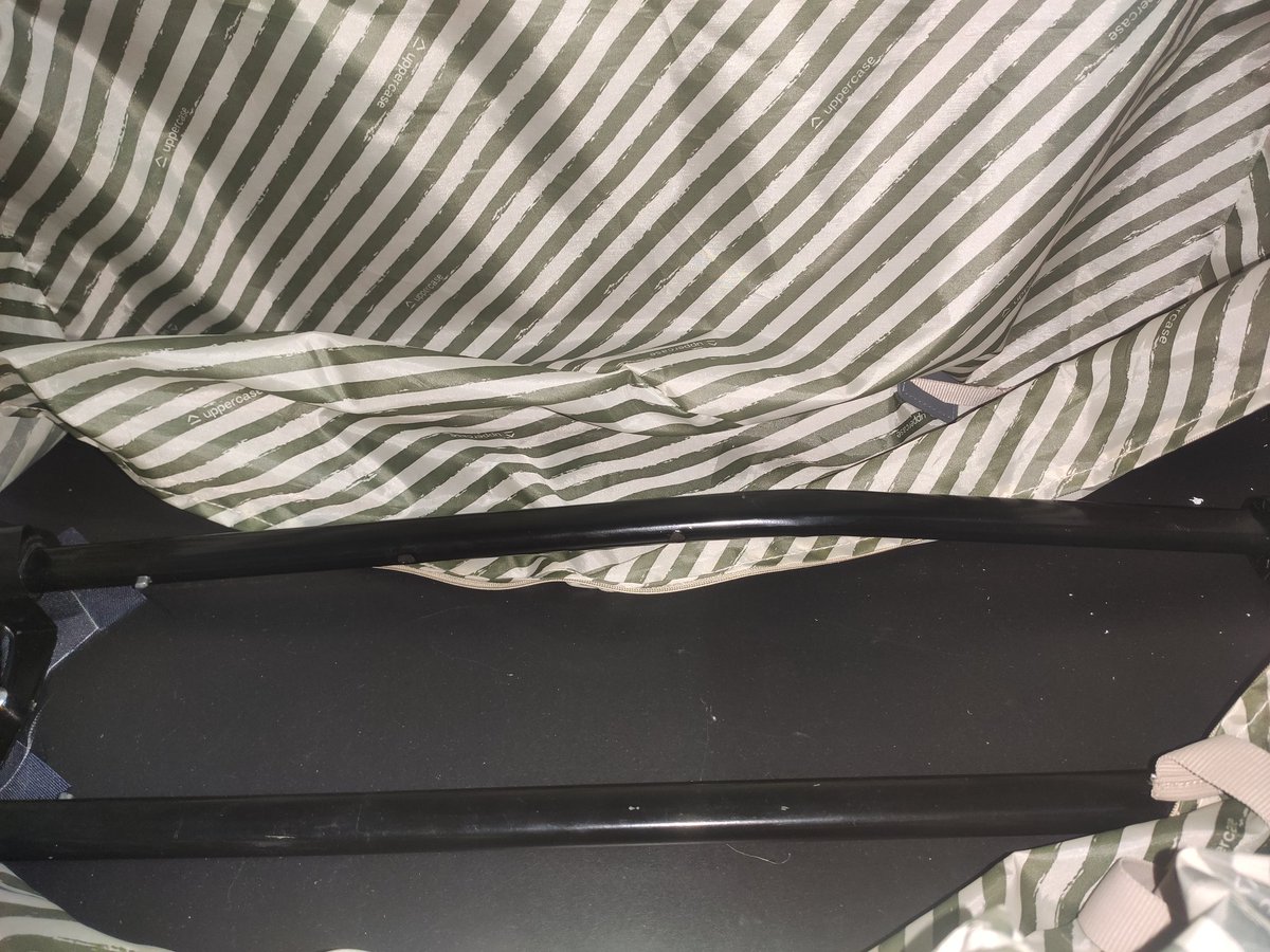 vlogkajadugar's tweet photo. @myuppercase I ordered a uppercase trolley.I was very happy when I ordered because of the look and build quality of this bag but after delivery I am very sad. because the trolley bag handle is bend.During Delivery It can't https://t.co/KGiAWl2ULl can it survive during my Travel✈️ https://t.co/DourVlxRV2