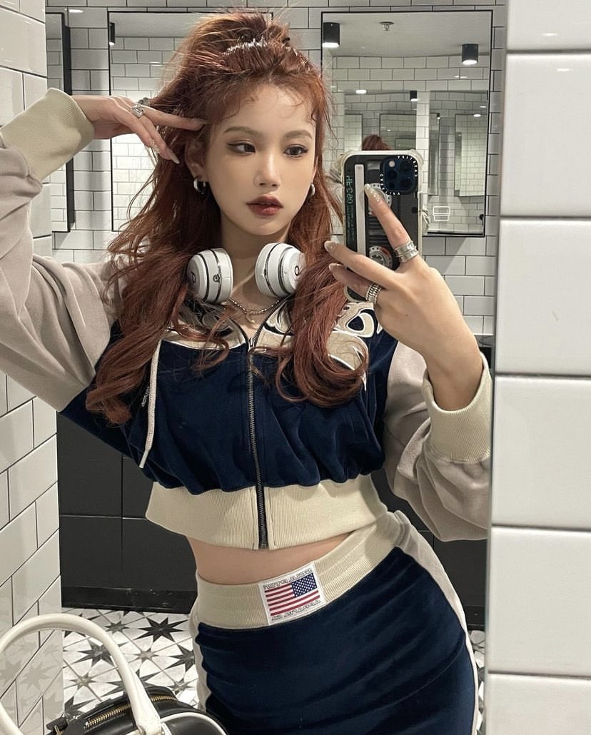 ͏͏͏͏͏͏ ⠀
nika shirofuku’s sns updates  .ᐟ
( O92722 )       ╱      ( O825PM )
͏͏͏͏͏͏͏ 
going out to see my bff tonight! have a great night, main timeline. 

͏͏͏͏͏͏ ⠀