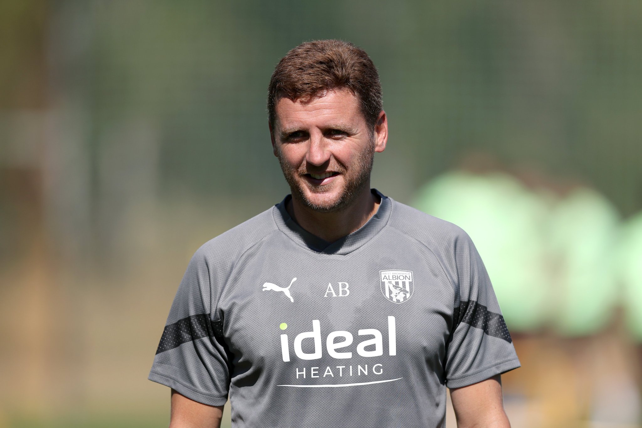 Wishing a very happy 38th birthday today to First Team Assistant Coach, Alex Bruce! Have a great day, Alex! 