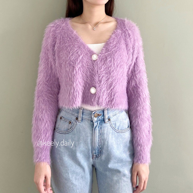 meongpink94's tweet photo. 🌼 Knit Cardigan 🌼

1. https://t.co/Bpexpdz2c4
2. https://t.co/edfqMzfQoE
3. https://t.co/id6HmS8lTy
4. https://t.co/tCGRSN22j2

Haechan, Renjun dan Chenle member #NCTDREAM ketemu minions di Dufan dan pegang tangan kiri min yoongi gulf kanawut pas ke Jakarta https://t.co/NQ6uaksmQk