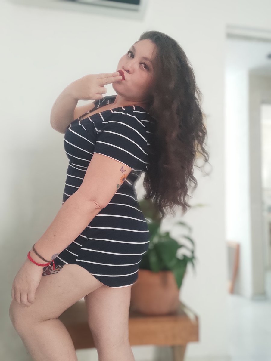 MayCence's tweet photo. Hello love!!!
#onlyfans #retwittearplis #suscribe 
https://t.co/1JBrfz1UdO https://t.co/iVro4dDEu0