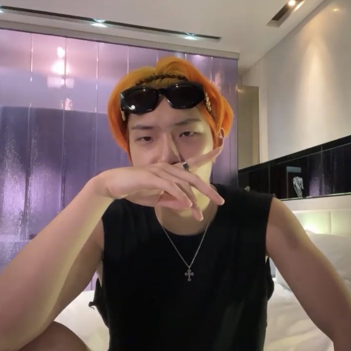 4mango3 tweet picture