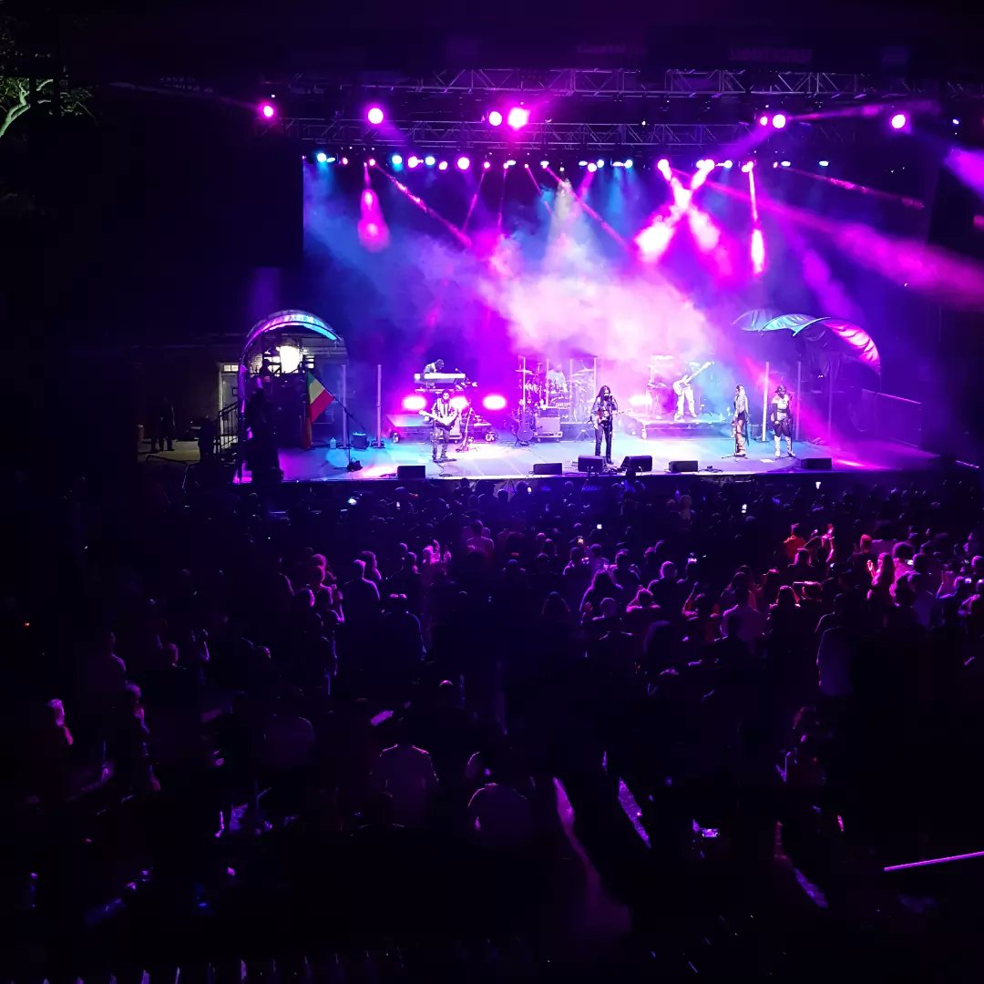 paroliro's tweet photo. Last free show @SummerStage beautiful venue Central Park with @SkipMarley Hot music on a cool night.  #shareyoursummerstage #skipmarley #musicheals #dontpostponejoy #supportlivemusic #centralpark #adayinmycity #musicalfresco @bowerypresents https://t.co/56ZGxDvfUo