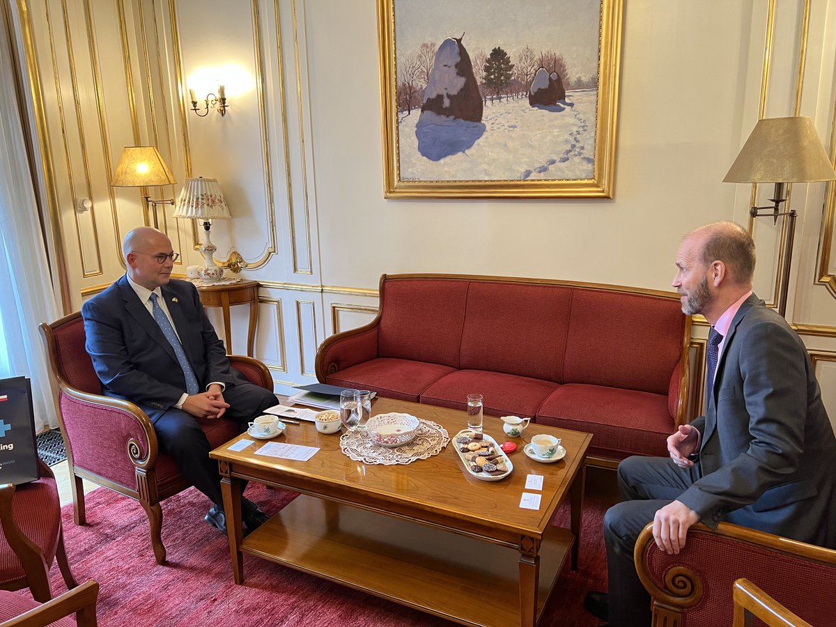 tamasivankovacs's tweet photo. It was my utmost pleasure to welcome H.E. @joukoleinonen, the new #Ambassador of #Finland in #Brussels. Interesting conversation beyond the usual confines of a #courtesy visit, touching upon many areas of possible cooperation between our Missions & the #Finno-#Ugric world! 😉🇭🇺🇫🇮 https://t.co/bnhkLH1qSJ