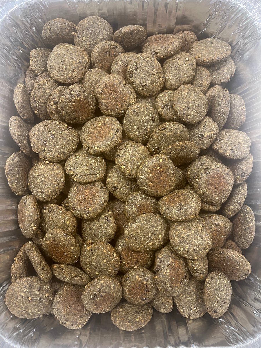 We've gotten so good at making 🍪 that the Animal Sciences Department wanted us to apply those skills to dog cookies too! We love to collaborate with other departments, and we love dogs, so obviously we said yes 🐕