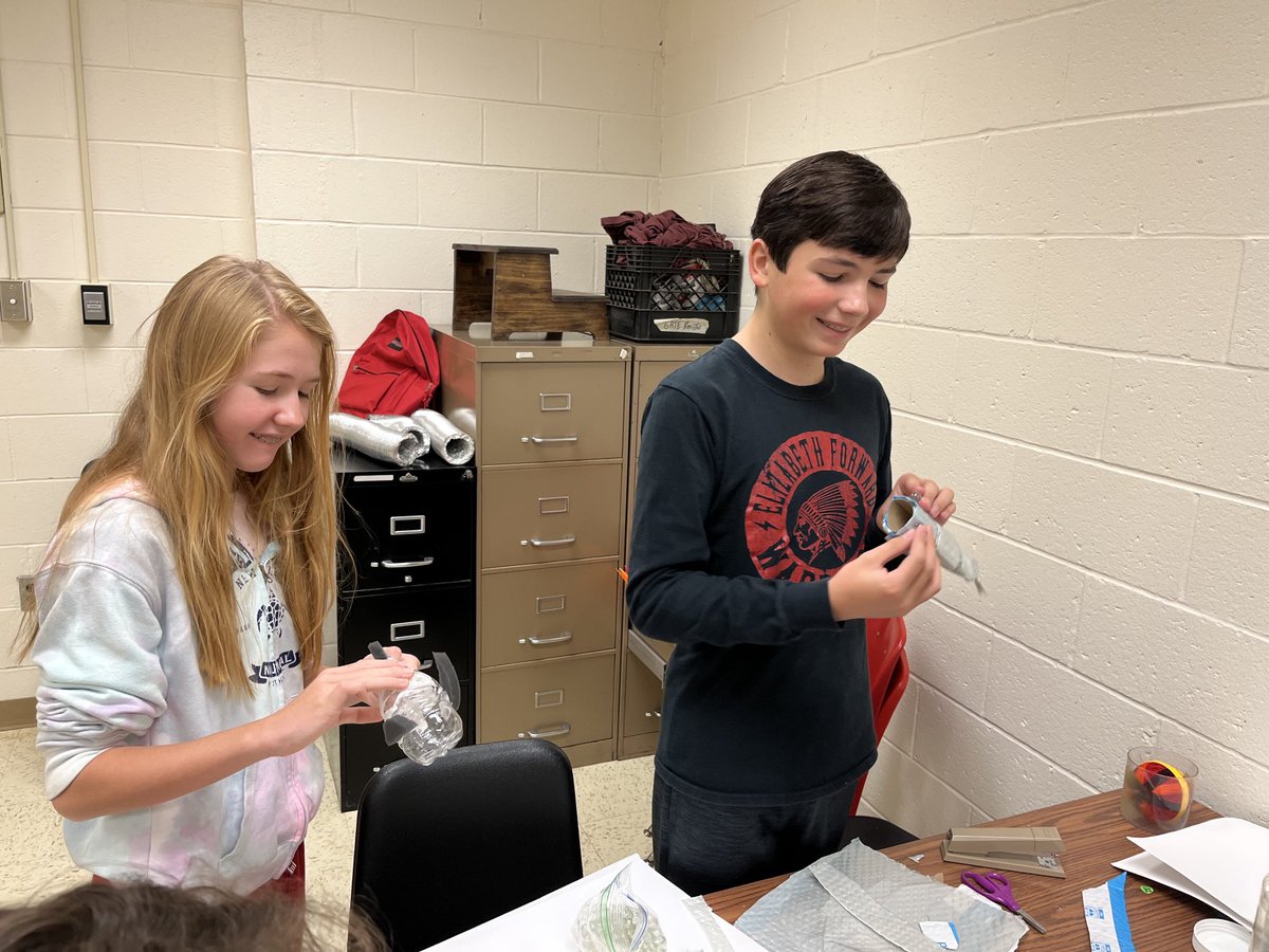 ⁦<a href="/EFMSWarriors/">Elizabeth Forward Middle School</a>⁩ making Arctic animals out of recycled materials for the Fairchild Challenge ⁦<a href="/PhippsNews/">Phipps Conservatory and Botanical Gardens</a>⁩