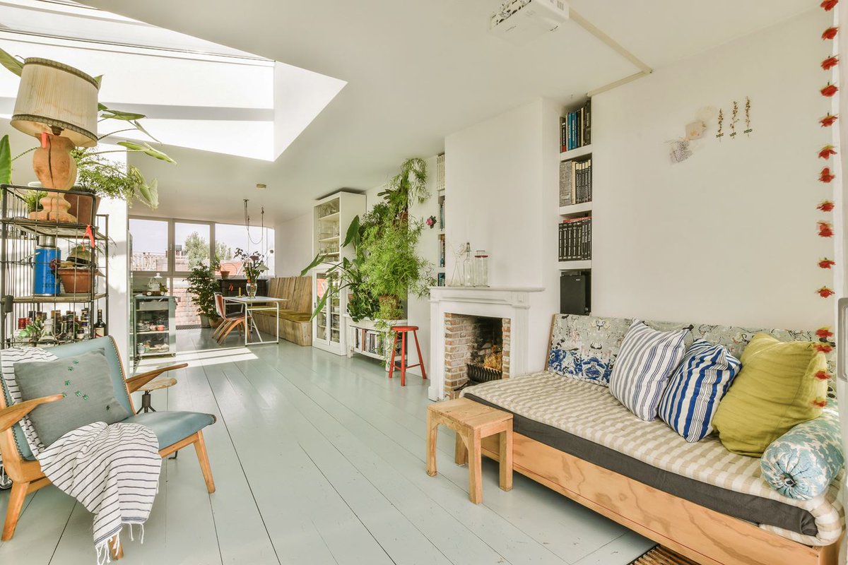 prekshasays's tweet photo. @AirbnbHelp There is a fake listing present on your website for a property named Appartement met terras dicht bij het stadscentrum in Amsterdam. WHAT KIND OF VERIFICATION PROCESSES DO YOU HAVE! This owner scammed me and took over EUR 1500! I let customer service know this on Sunday!No reply! https://t.co/vQhd2B69tr