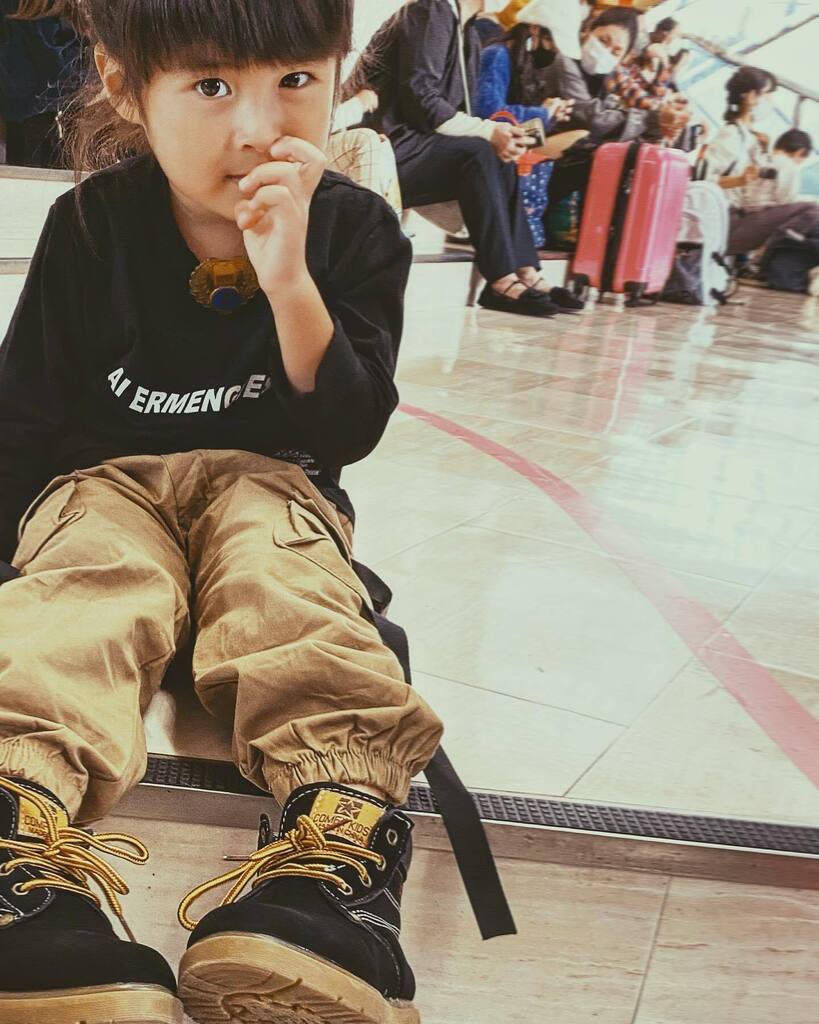 gon623's tweet photo. 休憩中(悪戯の)。
.
#marcokids #mkf2020
#marcokids_magazine
#marcokidsfesta
#tappet #smilekids888 #smilekids
#4歳 #女の子みたいな男の子
#ヘアドネーション
#ヘアドネーション男子
#キッズモデル #キッズモデル男の子 https://t.co/ZF457eQum7 https://t.co/EFy9icFrqL