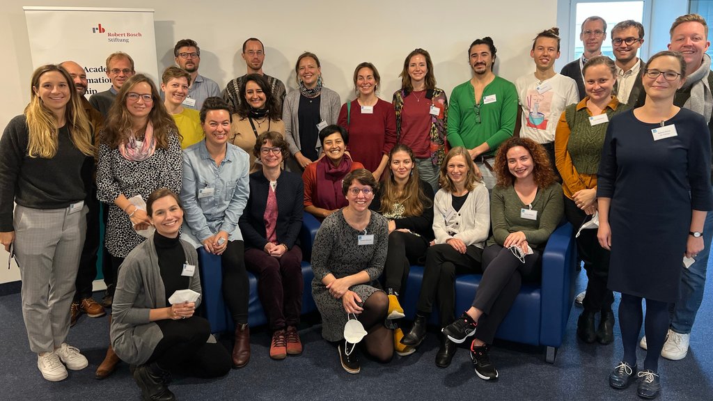 The new program cycle of the #Postdoc Academy for Transformational #Leadership (bosch-stiftung.de/postdocacademy) started with 20 Postdocs from 12 countries at @Humboldt_uni today, enlarging the group of fellows to 100. Welcome! <a href="/IRI_THESys/">IRI THESys</a> @Leuphana_Uni <a href="/sthlmresilience/">Stockholm Resilience Centre</a> <a href="/drifteur/">DRIFT</a>