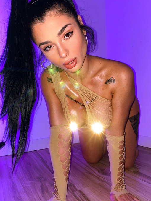 Ven a verme GRATIS a mi ONLYFANS&hellip; All&iacute; est&aacute; SIN CENSURA ✨❤️⬇️LINK⬇️ https://t.co/kHJ1U2hb0G<a href="/tag/mvstar"class="tags"><span>#mvstar</span></a><a href="/tag/mvpromo"class="tags"><span>#mvpromo</span></a>