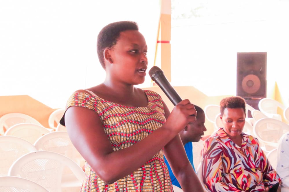 msp_burundi's tweet photo. Les exposés sont axés sur la mission de l'inspection Générale du @mspls_bdi, les normes exigées pour les accréditations des structures sanitaires et apparentées, les effets néfastes des médicaments,résultats des constats issus des inspections faites par #IGSP en @BubanzaProvince. https://t.co/MaSTdqcOd3