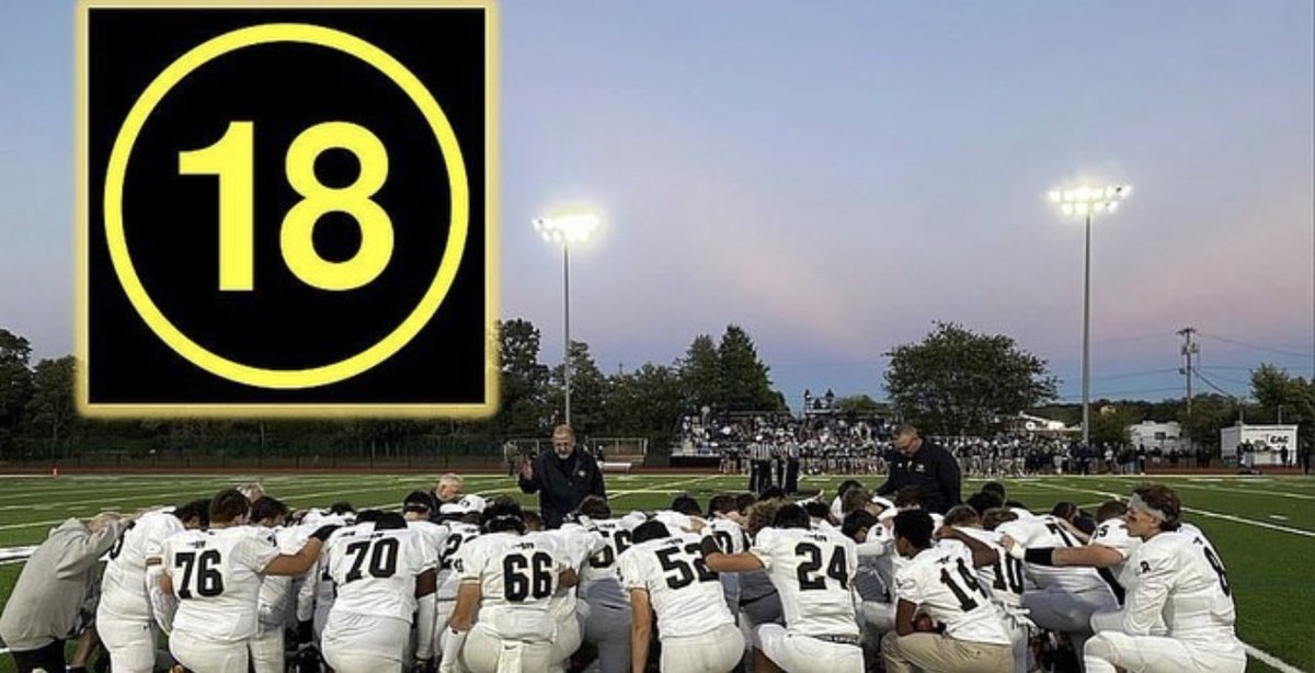theshoresavages's tweet photo. Let’s get AVT 18 a bucs message! https://t.co/k3E2fD7Qt0
