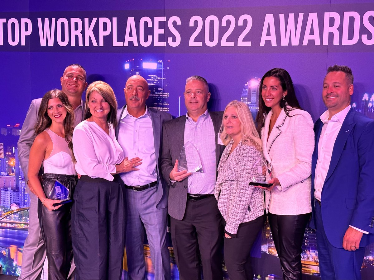 RandRExpress's tweet photo. We are thrilled to announce that not only is R&amp;R Express rated as a Top Workplace in Pittsburgh, we are ranked #1 out of all midsize companies and received a Managers Award! We have the best employees - THANK YOU!  #pittsburgh #topworkplaces #thankyouemployees https://t.co/gre5y3aDmE