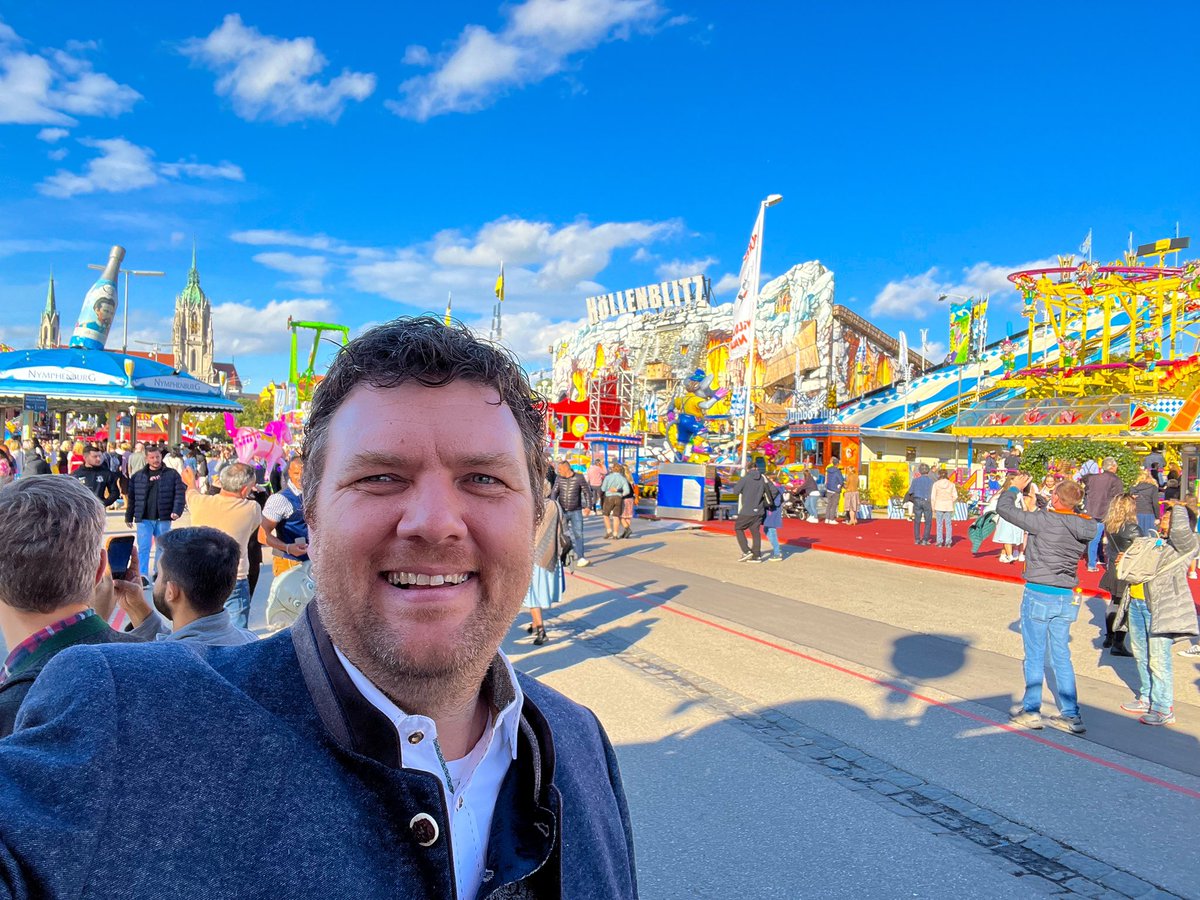 JMarWilhelm's tweet photo. Enjoy some time with the team on the #oktoberfest #bestteam #cx #pim #organicsocial #socialcommerce #machalliance #graphql #react #marketplace #ecommerce #platformize #crm #DigitalMarketing #cms #innovation #digitaltransformation #hyperpersonalisation #loyalty https://t.co/4Qh1XVLQZ9
