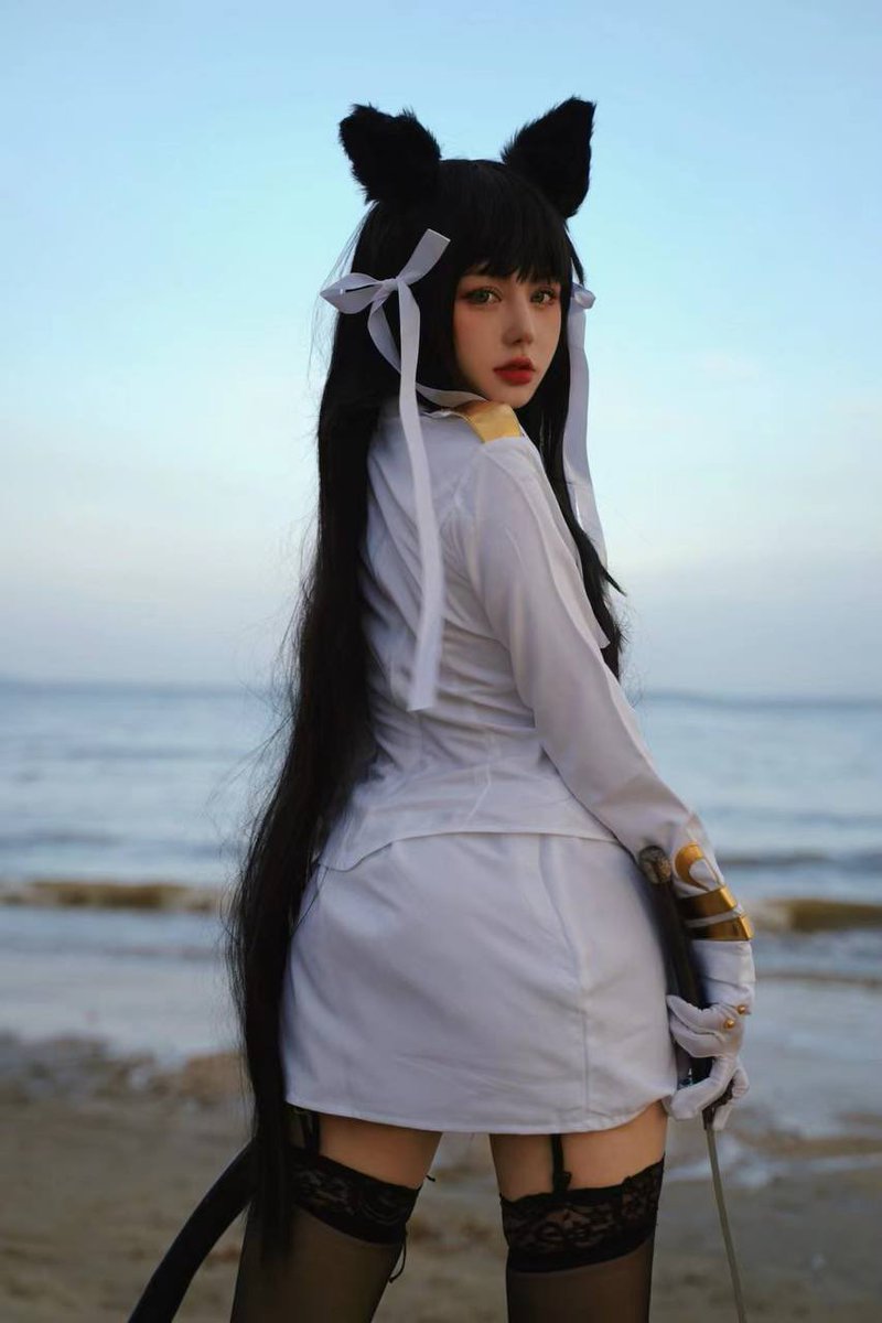 xioljio6's tweet photo. 晚上好呀 指挥官
@dianhuji
#cosplay  #碧蓝航线 https://t.co/MA3IlZxXrK
