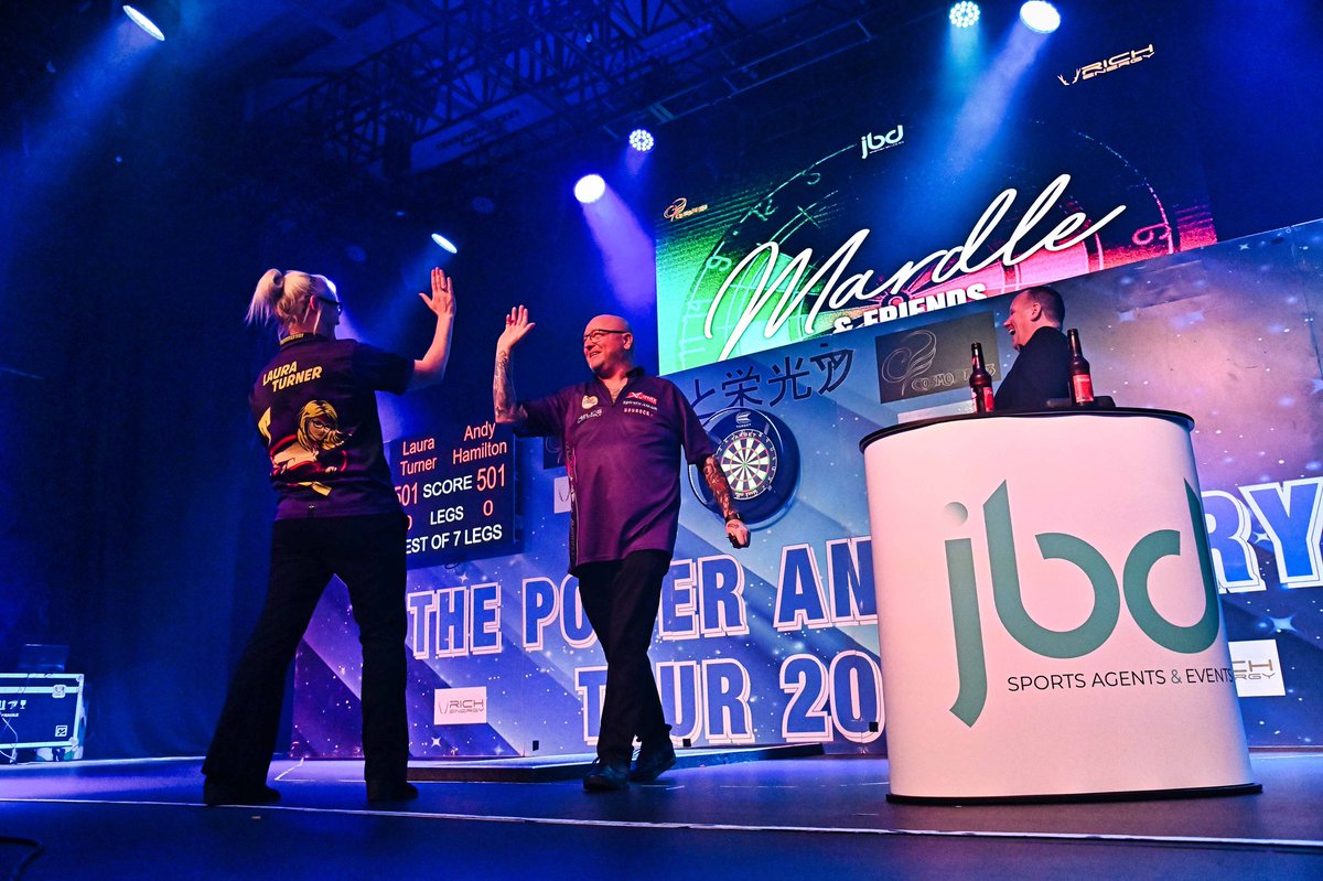 @LauraTurner180 @announcerphil and @TheHammer180 from Saturdays ' Mardle and Friends ' show at Butlins Skegness. We are back at @Butlins Bognor Regis on November 5th and we cant wait 🎯🇬🇧🍺⚡ @CosmoDartsInt @richenergy @CosmoDarts