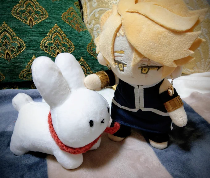 心がざわついてるので作ってもらった最高にバチバチにかわいいうちのルトリアのぬいぐるみを貼るかわいい最高にかわいい 