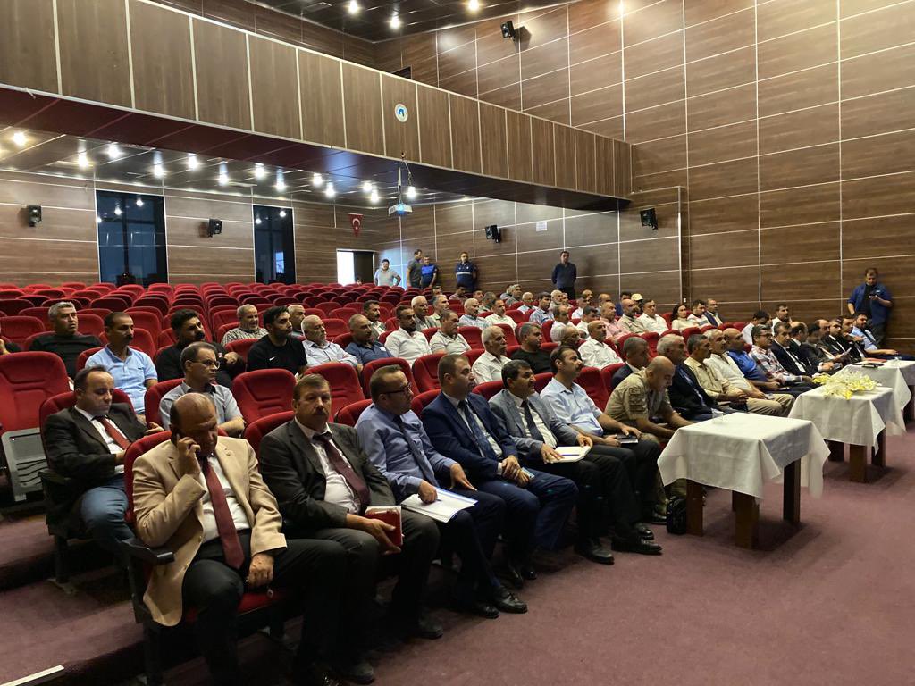 Müdürlüğümüz tarafından, Kadına Yönelik Şiddetle Mücadele ve Erken Yaşta Zorla Evlilikle Mücadele konusunda Muhtarlarımıza sorumlulukları ile ilgili bilinçlendirme eğitimi verilmiştir. @hasanbilici63