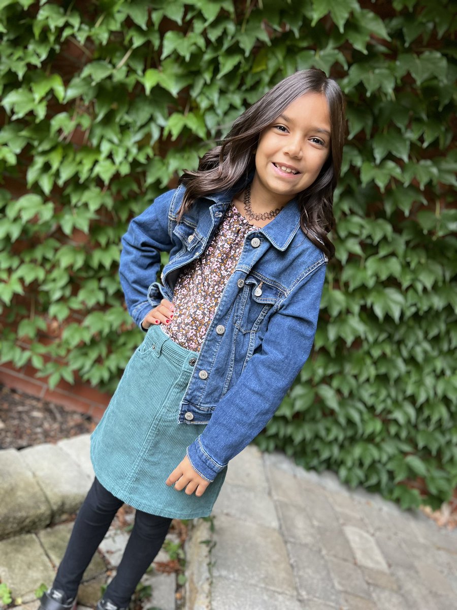 At our house we celebrate #NationalDaughtersDay all week!  (Some would argue it’s an every day thing).

Also, it’s picture day! Props to <a href="/MomOfKai/">Lisa Ferreira</a> for being the greatest hair stylist and fashion consultant ever!

#daughterlove