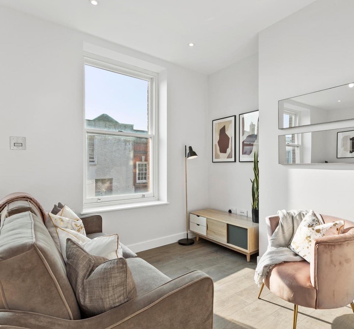 Pillowpartners's tweet image. Chance to win a 2 night stay in Margate! Follow &amp;amp; RT to enter. Ends on the 7th/10