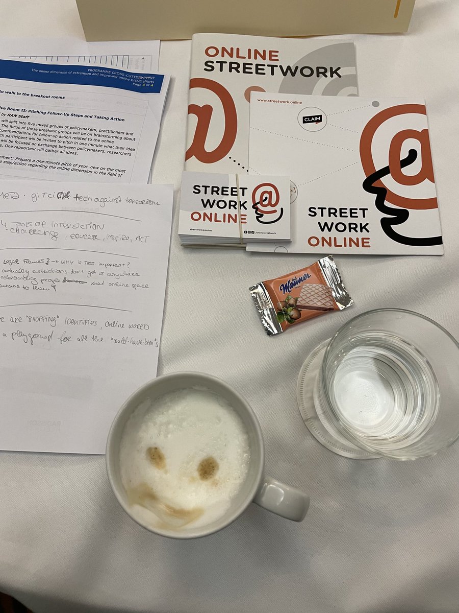 streetwork@online goes international: wir sind beim @RANEurope Cross-Cutting Event und sprechen über Jugendarbeit in digitalen Räumen.
Danke für den spannenden Austausch!

#digitalyouthwork #extremism #networking #Europe #EU #Berlin
