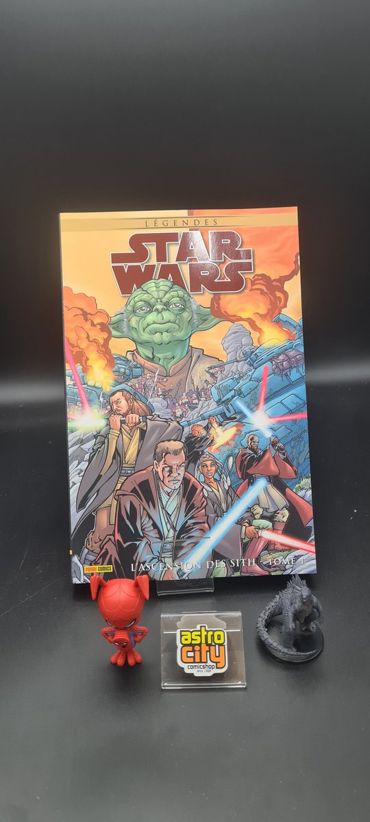 AstroCity_Lille's tweet photo. 4/5 Hello everybody !
L'arrivage US est ... arrivé (disponibilité mercredi après midi.) (https://t.co/0gTI716spe)
Et sinon, un superbe ensemble de titres VF, le premier de la semaine.
Une actualité TRES chargée ( #festivaldeslivresdenhaut
#VirtualCalais ) https://t.co/VE4xevUoDg