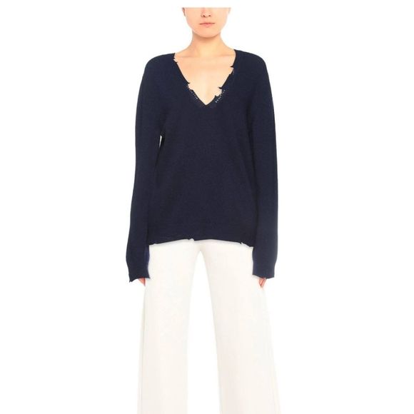 CollectiveMarie's tweet photo. So good I had to share! Check out all the items I'm loving on @Poshmarkapp #poshmark #fashion #style #shopmycloset #griffoni #suarez #maurogrifoni: https://t.co/GDVcrNPvOK https://t.co/8YyRvtmFm9