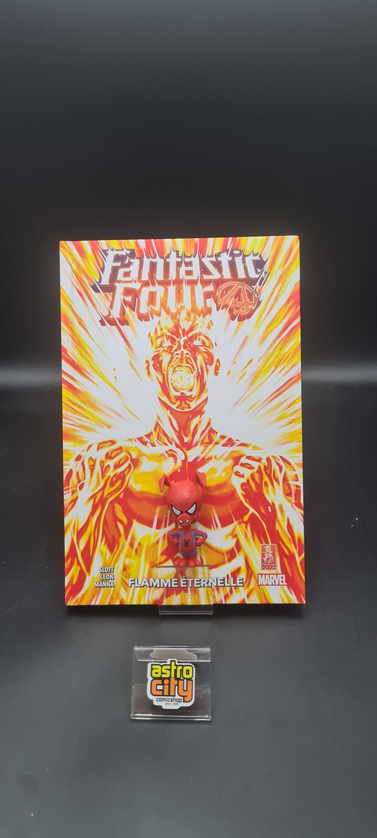 AstroCity_Lille's tweet photo. 1/5 Hello everybody !
L'arrivage US est ... arrivé (disponibilité mercredi après midi.) (https://t.co/0gTI716spe)
Et sinon, un superbe ensemble de titres VF, le premier de la semaine.
Une actualité TRES chargée ( #festivaldeslivresdenhaut
#VirtualCalais ) https://t.co/tJZzrPgmfl