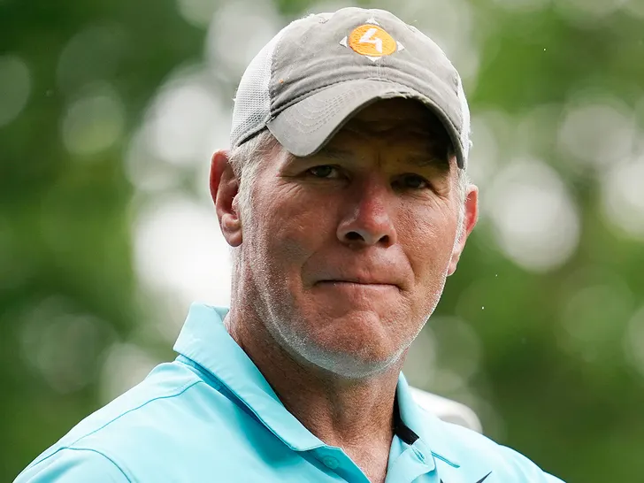 AndrewPetcash's tweet photo. You've heard a lot about Brett Favre lately. 

Here's the real story of how he lost $77 million for Mississippi's poorest. 

🧵 👇 https://t.co/S8DNL9sRT7