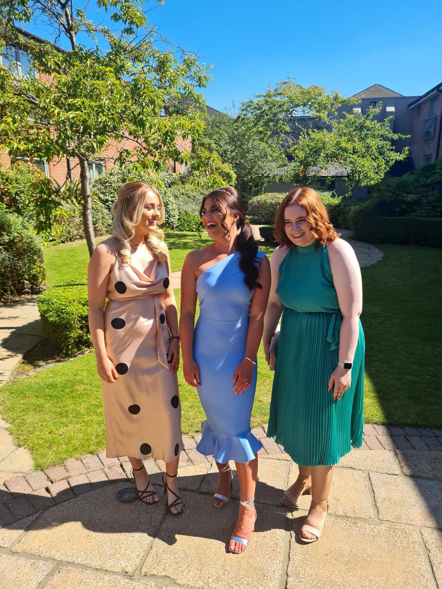 ay_harmer's tweet photo. Weddings &amp; more weddings 💍🥂💗 https://t.co/z7c0zkDfdJ