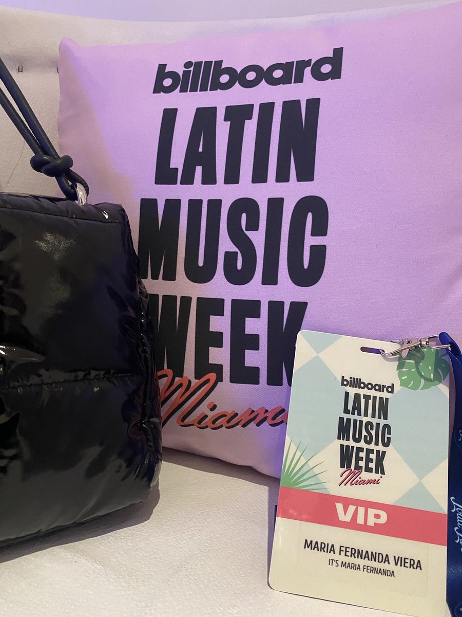 itsfernannda's tweet photo. Ready for Day 2! Rain or shine here we go!!😍❤️💕🔥 @billboardlatin #BillboardLatinWeek #billboardlatin https://t.co/7KbVadk95F