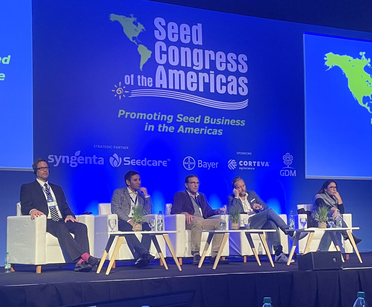 🌱AHORA en el #SAAseedCongress, Miguel Sánchez, Enrie Chilott, Fred Van Ex, Carlos Pérez y Polyana K. Martins comentan sobre los usos, beneficios y oportunidades que las nuevas herramientas biotecnológicas y la edición génica le brindan a la #agricultura

#NBT #ediciongenica