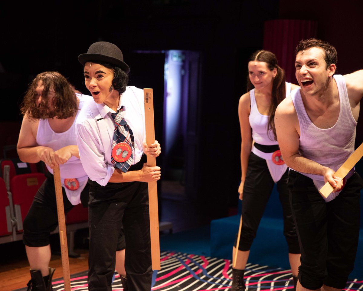 After a bit of political satire?

Well we're Putin on the Ritz at <a href="/GatehouseLondon/">Upstairs At The Gatehouse</a> all week - with this tongue in cheek, musical look at Trump's presidency 🇺🇸

Special £12 ticket offer, use promo code ‘£12trump’: upstairsatthegatehouse.ticketsolve.com/ticketbooth/sh… 📸 Nick Brittain