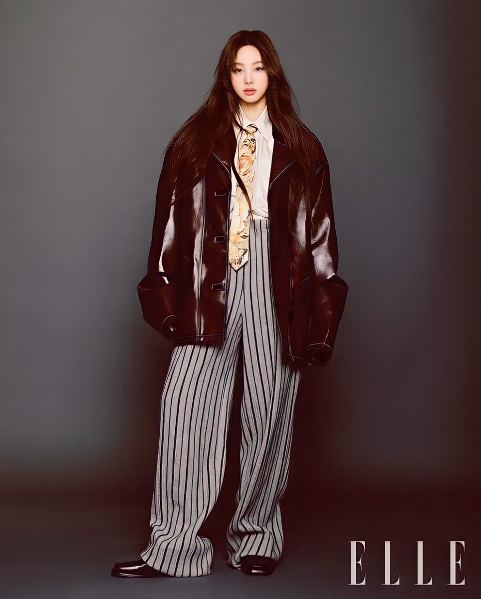 Wansu1020's tweet photo. Speaking of a high class,Our Nayeon for ELLE Magazine✨

#NAYEON #임나연 https://t.co/ounQm2zFMG