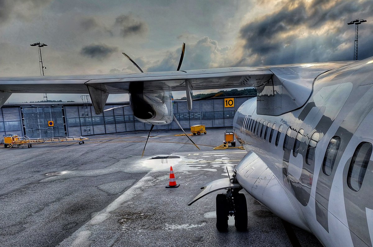 Embarcando en #atr72 desde #Estocolmo a #Visby.