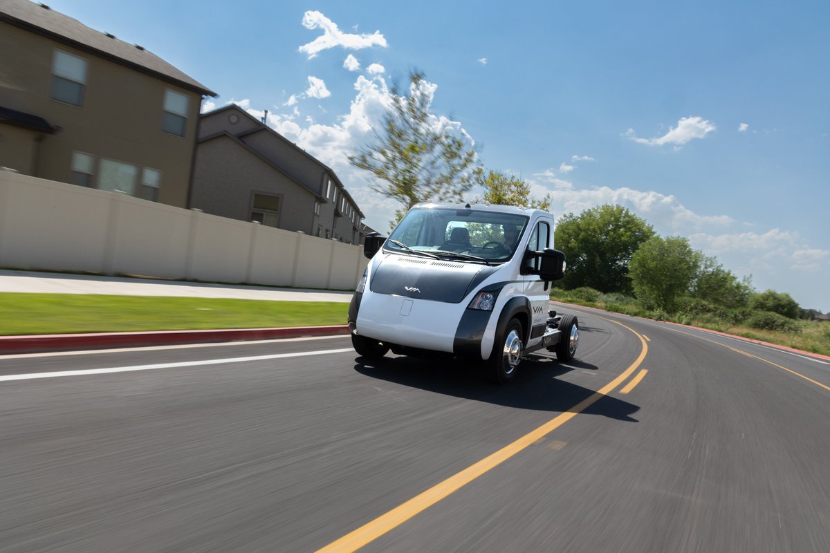 VIAMotorsInc's tweet photo. We’re excited to announce an order from Pegasus Specialty Vehicles for 2,000 Cutaway chassis commercial EVs!

Thank you @ideanomicshq for helping us make this deal happen.

Learn more: https://t.co/HHRE0lyhyg

#EV #Fleets #ElectricVehicles https://t.co/axDC8BquZh