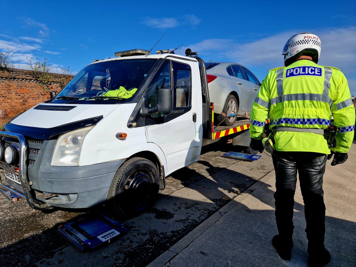 gmpolice's tweet photo. #UPDATE | As part of #OpAVRO, we are actively tackling uninsured vehicles across Greater Manchester in a continued commitment to making the roads safer. 

Here's another uninsured vehicle we've taken off the streets as part of our ongoing traffic operation #GMTravelSafe https://t.co/UXrr74LzNv