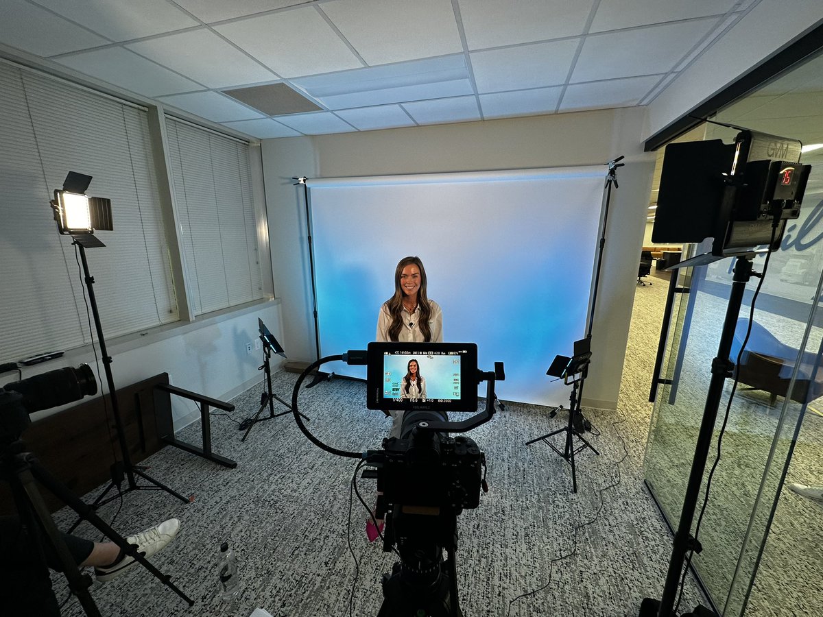 TrailerBridge's tweet image. “Trailer Bridge is authentic and true to their values and culture.”
-Danielle Prigge, VP of Sales, Mastery Logistics Systems, Inc. 

#behindthescenes #videoproject.
