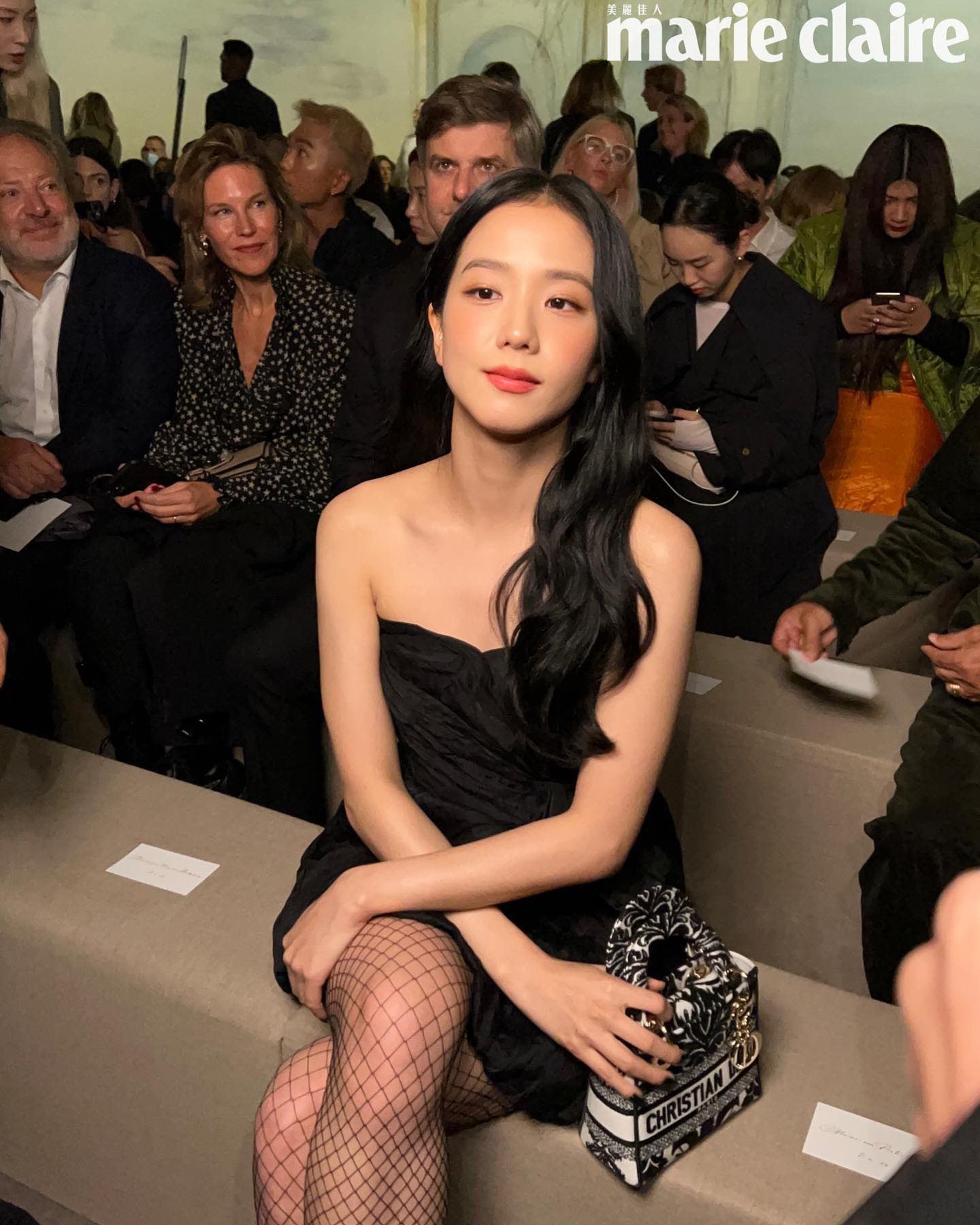 Dior family welcomed Jisoo  Blackpink Jisoo with Pietro Beccari